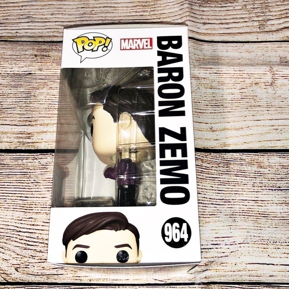 Marvel Collectors Corps Funko POP The Falcon & the Winter Soldier Baron Zemo - Picture 3 of 6